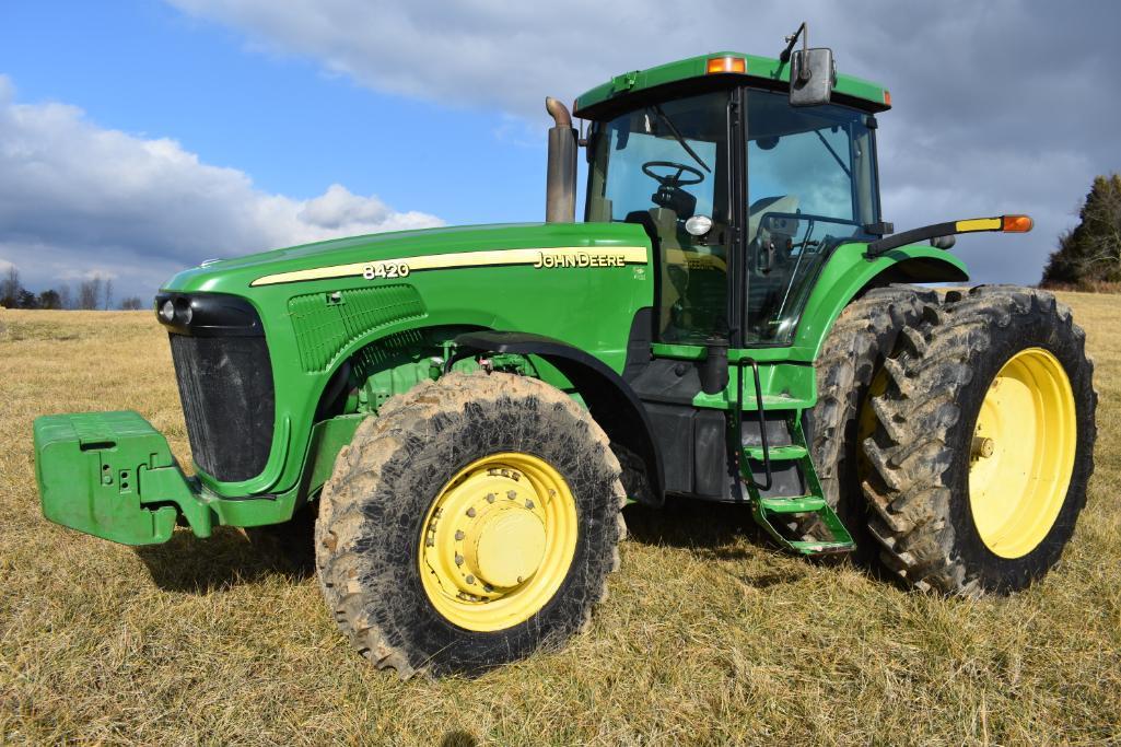 2005 John Deere 8420 MFWD tractor