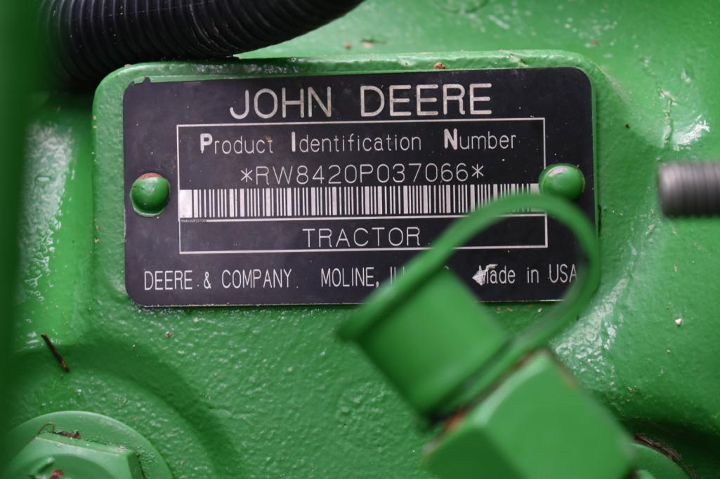 2005 John Deere 8420 MFWD tractor