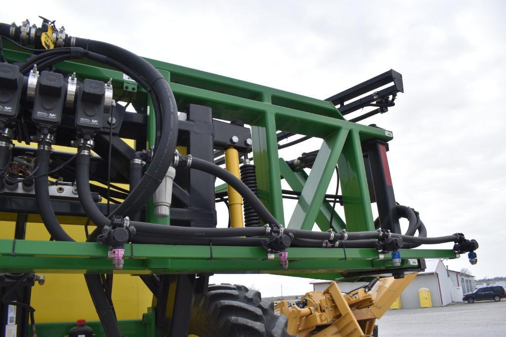 Fast 7420 pull-type sprayer