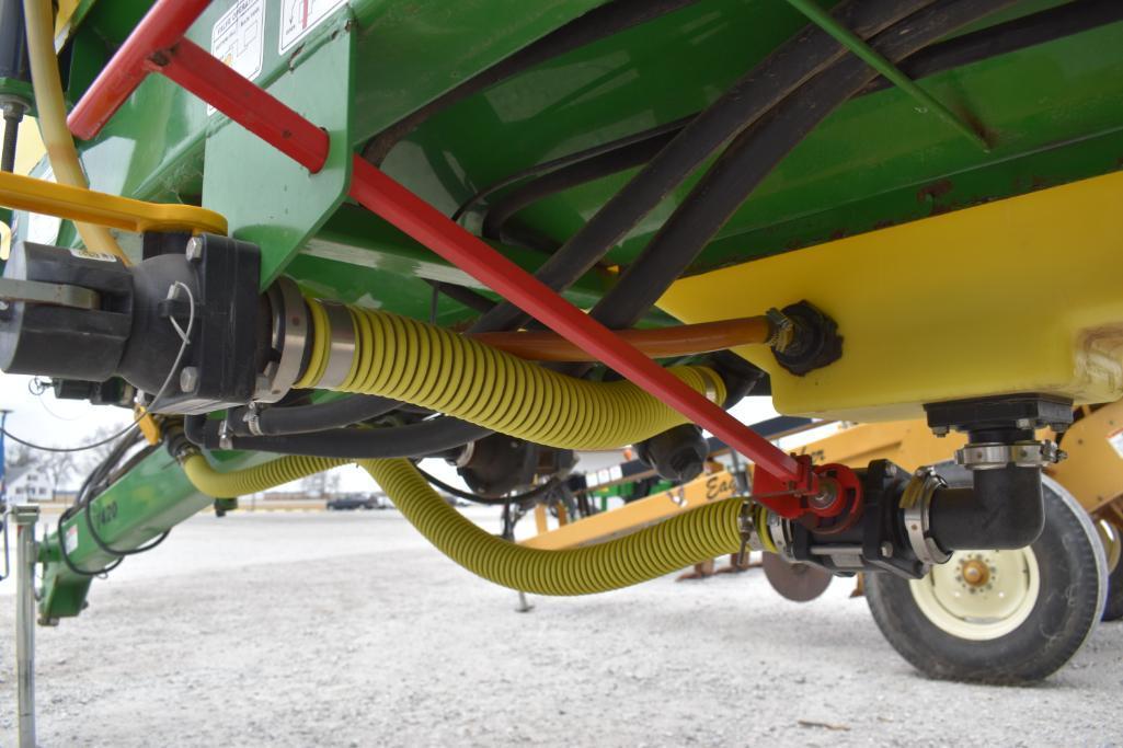 Fast 7420 pull-type sprayer