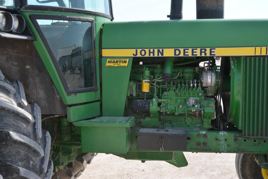 John Deere 4840 2wd tractor