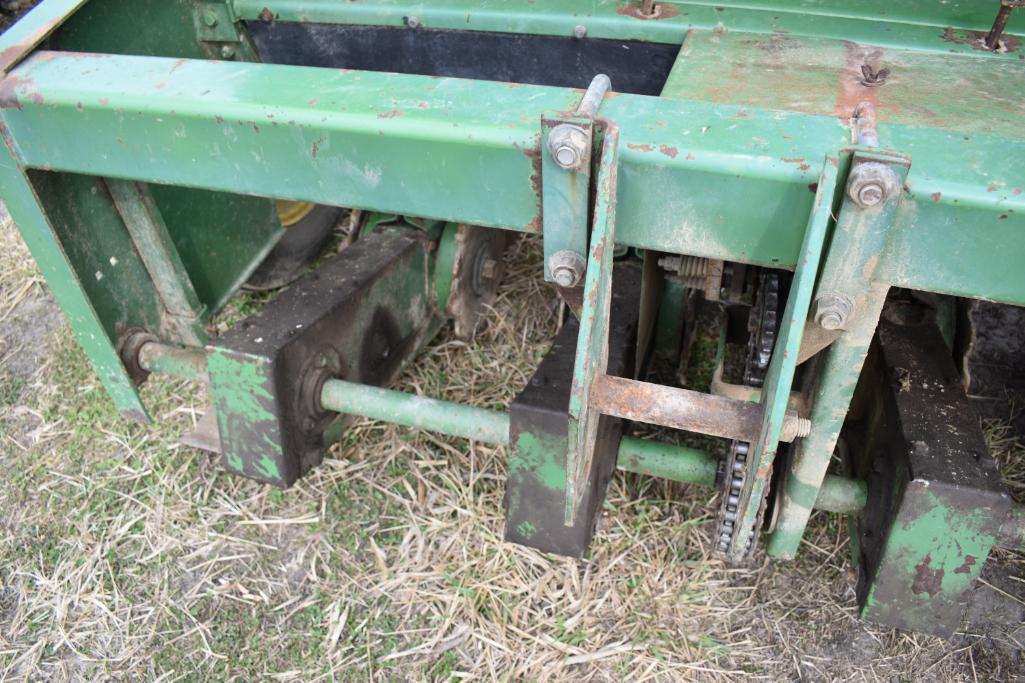 John Deere 1500 8' 3pt. power drill