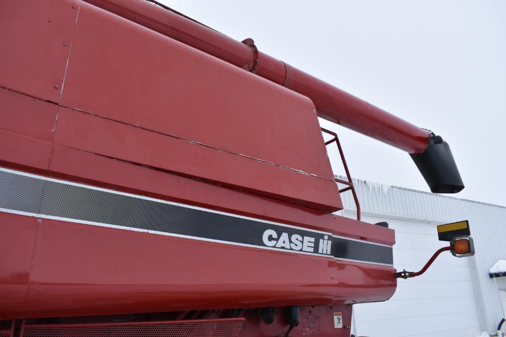 2002 Case-IH 2388 2wd combine