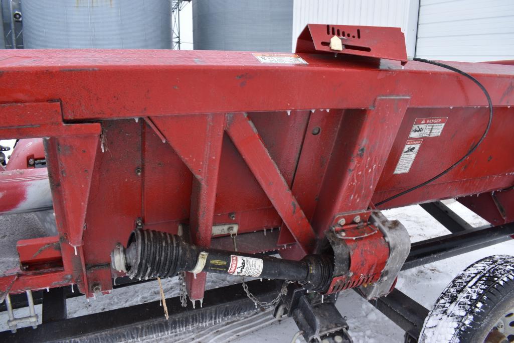 2010 Case-IH 3208 8 row 30" corn head