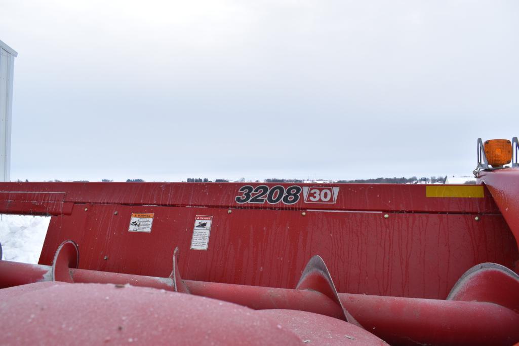 2010 Case-IH 3208 8 row 30" corn head