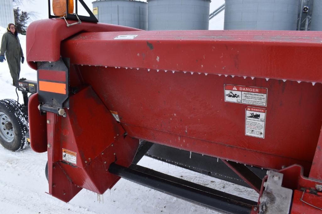 2010 Case-IH 3208 8 row 30" corn head