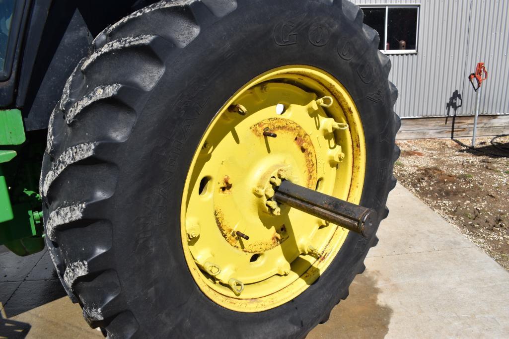 1983 John Deere 4450 2wd tractor