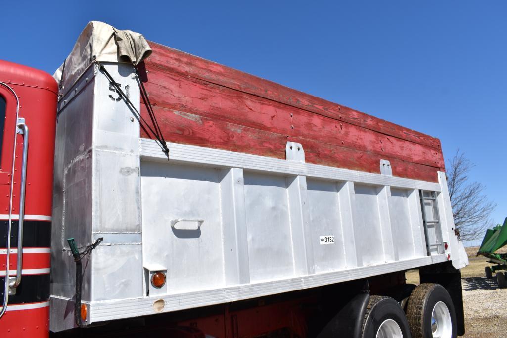 1987 Peterbilt 357 grain truck