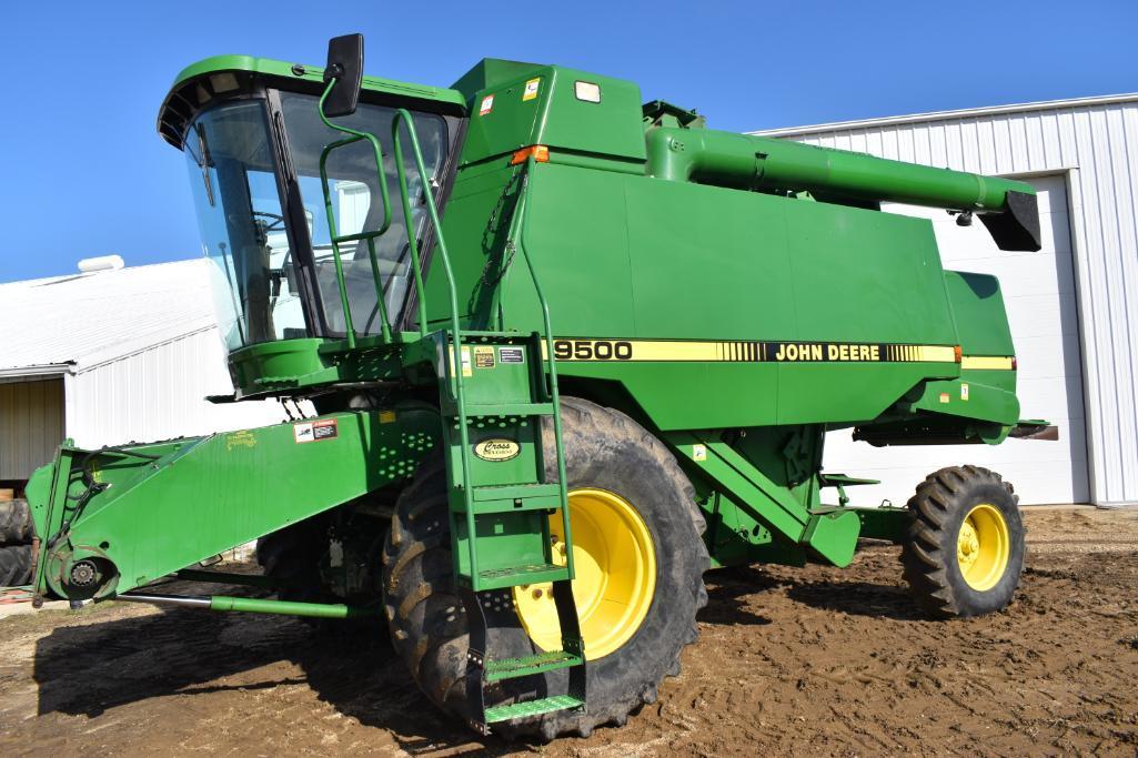 John Deere 9500 2wd combine