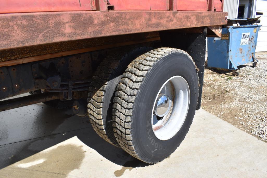 1991 GMC TopKick grain truck