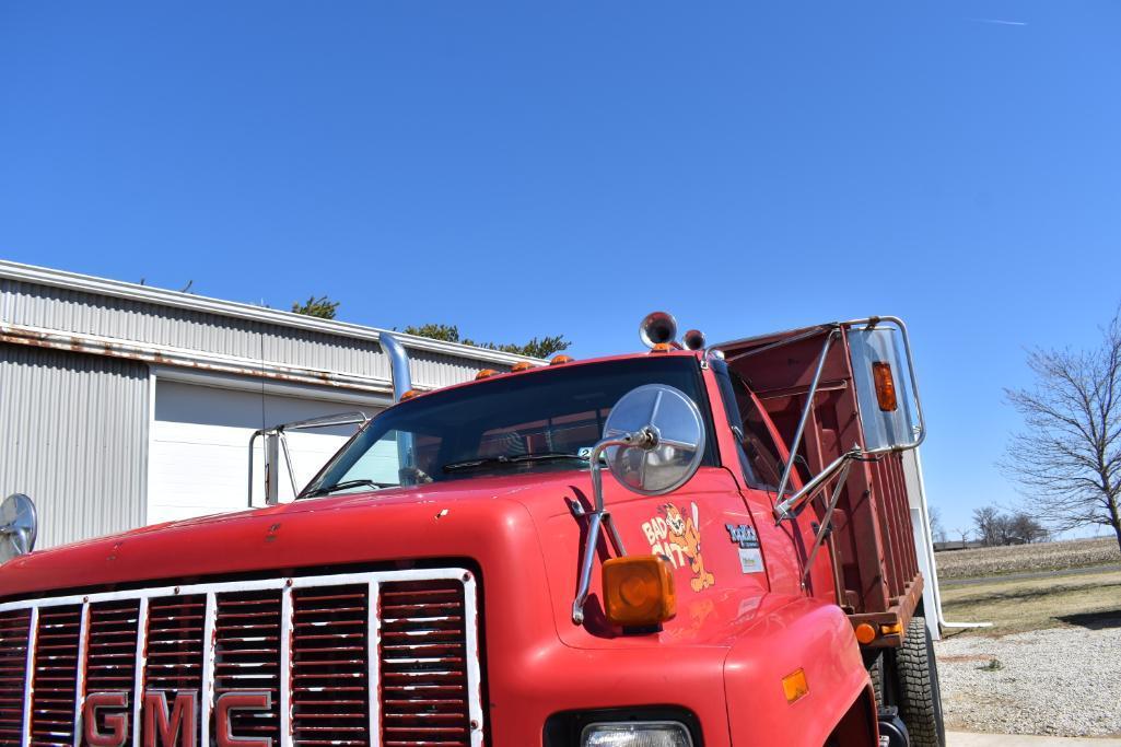 1991 GMC TopKick grain truck