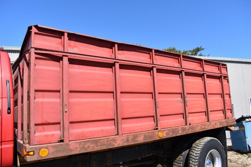 1991 GMC TopKick grain truck