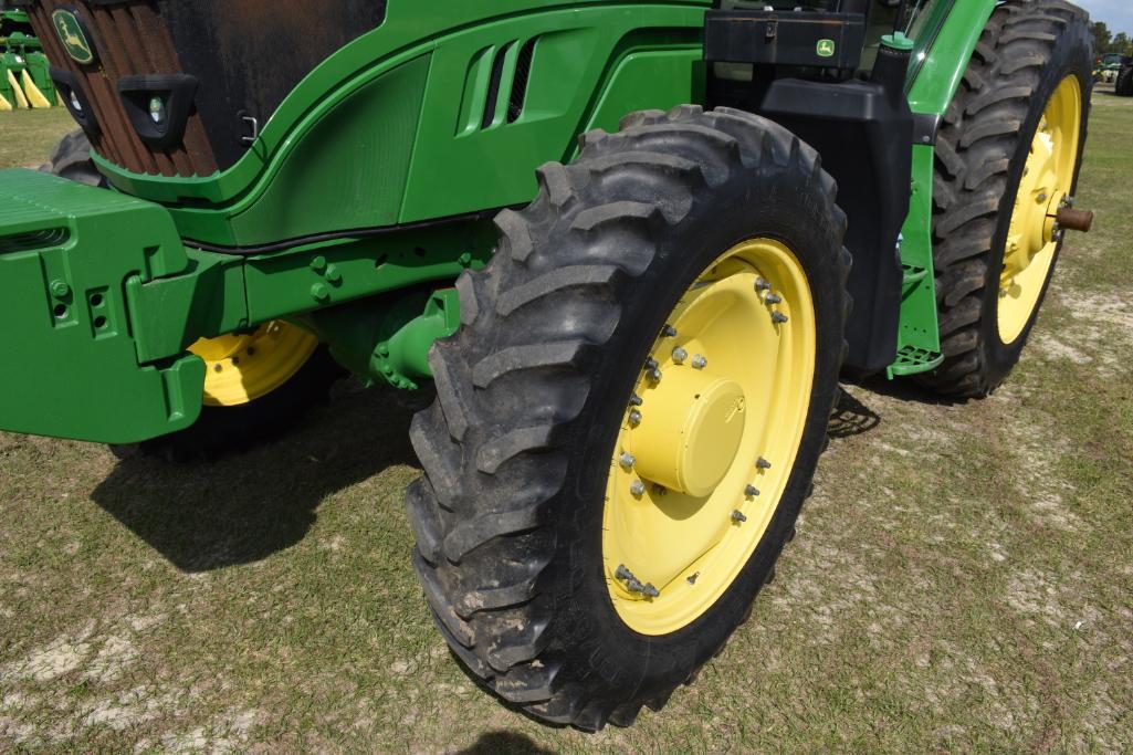 2017 John Deere 6155R MFWD tractor