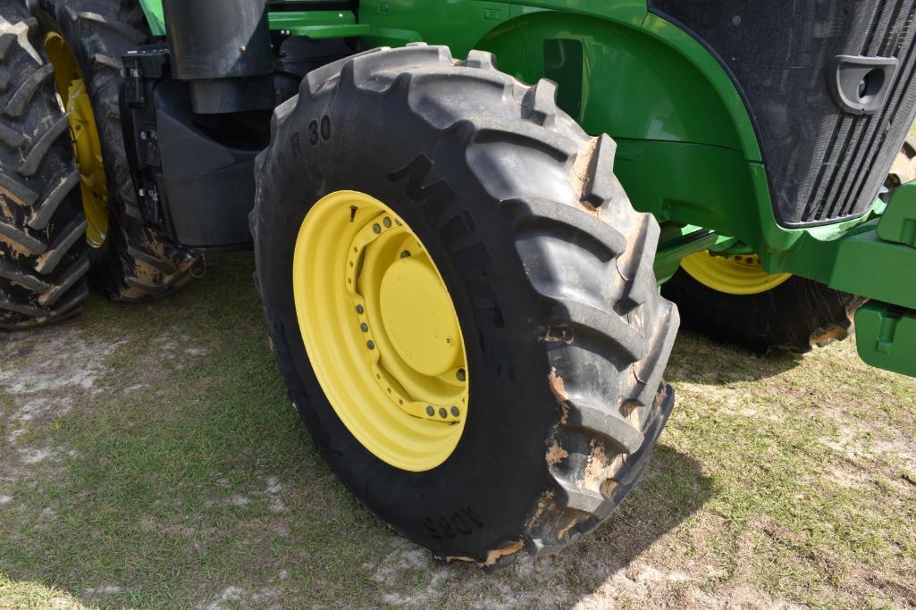 2017 John Deere 7230R MFWD tractor