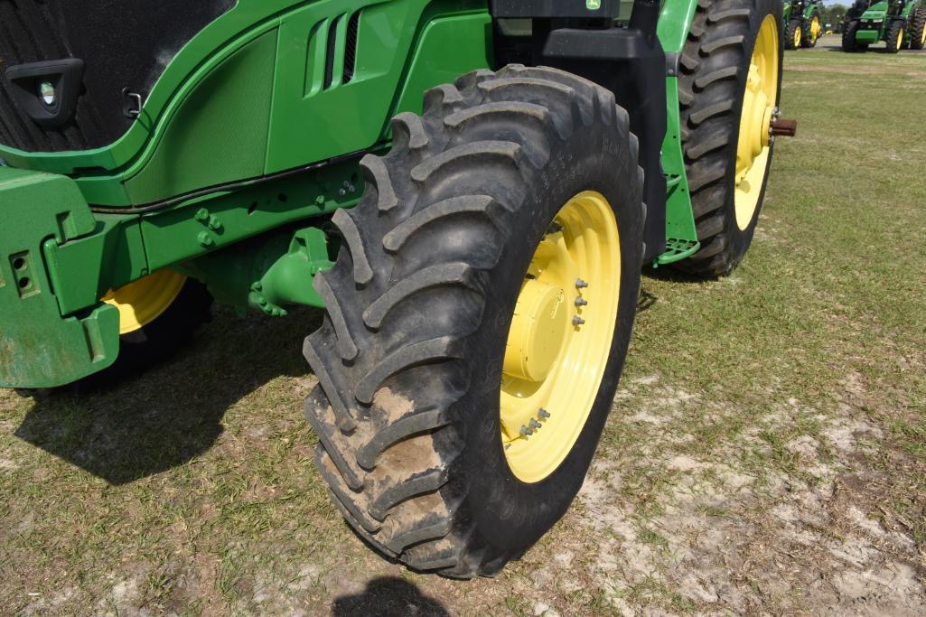 2017 John Deere 6155R MFWD tractor