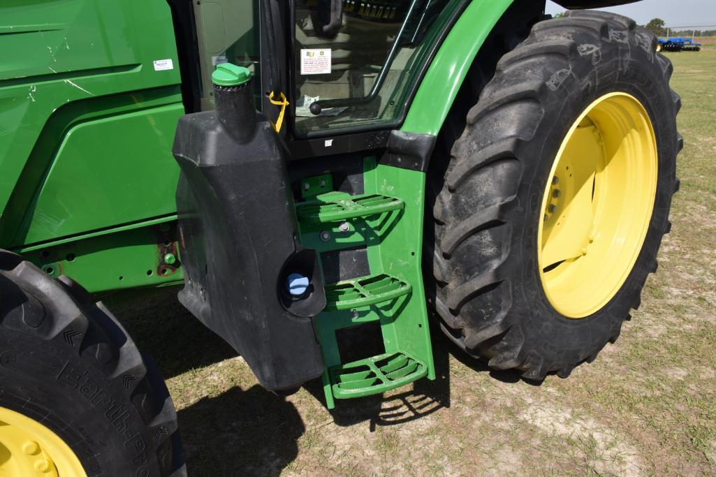 2017 John Deere 6130R MFWD tractor