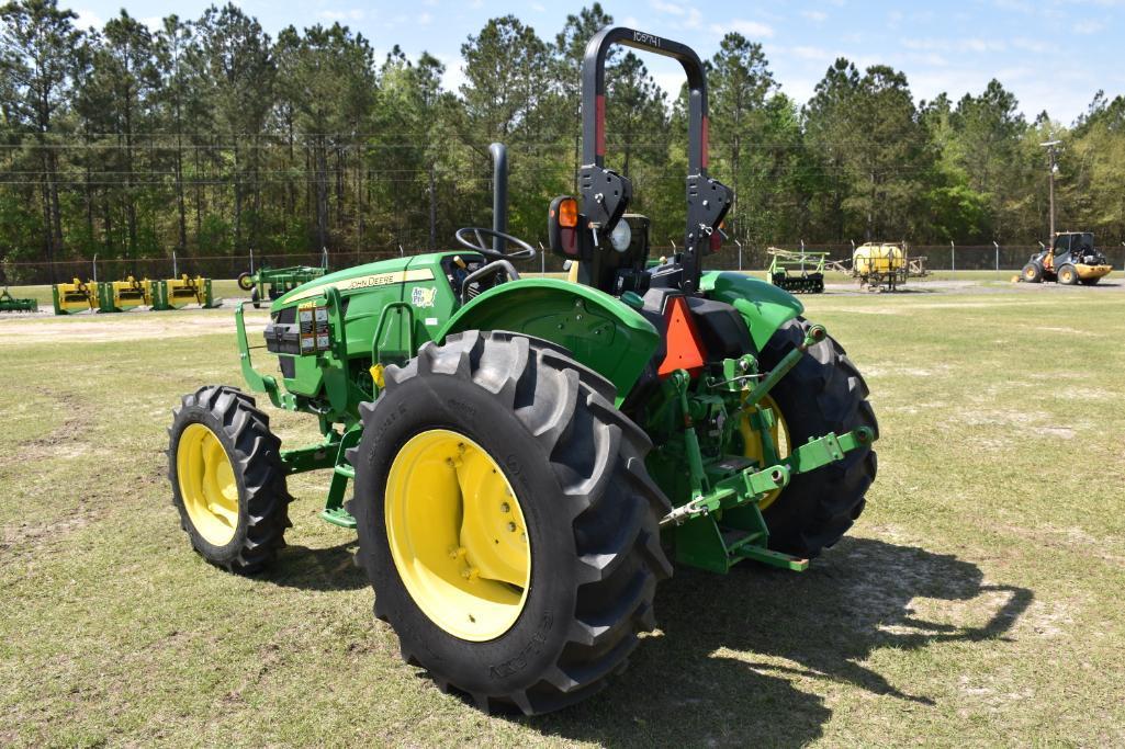 2018 John Deere 5055E MFWD tractor