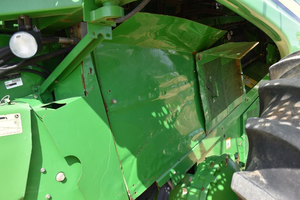 2009 John Deere 9770 STS 4WD combine