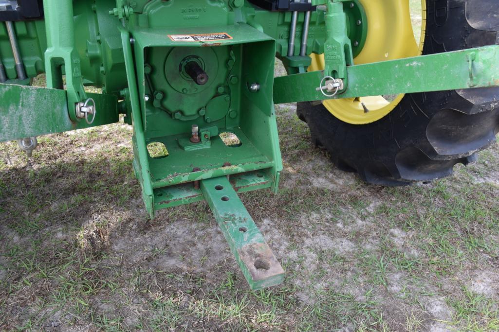 2015 John Deere 5045E 2WD tractor