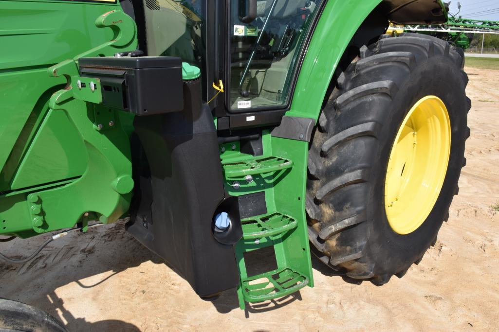 2017 John Deere 6110M 2WD tractor