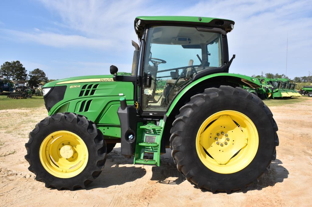 2015 John Deere 6130R MFWD tractor