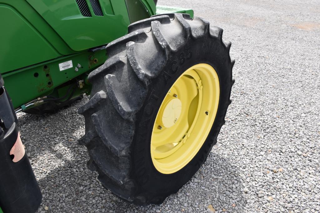 2013 John Deere 6125R MFWD tractor