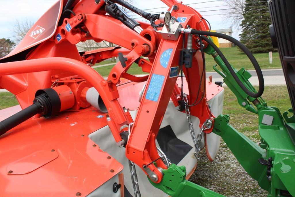 2017 Kuhn triple-mount disc mower