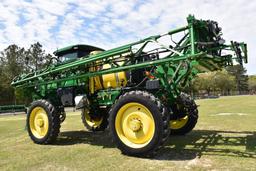 2016 John Deere R4030 self-propelled sprayer