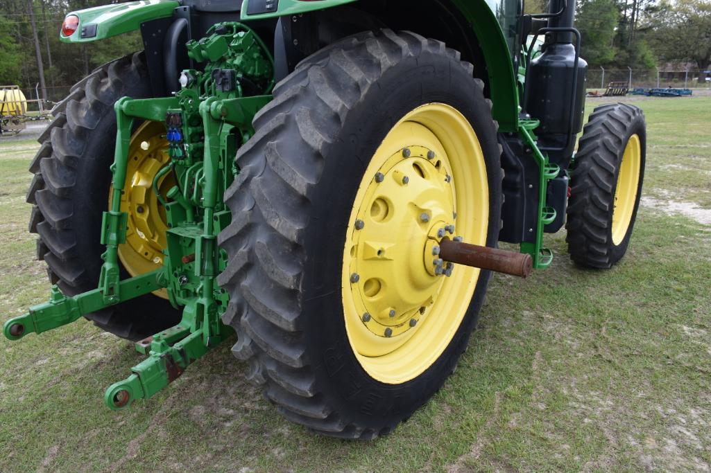 2017 John Deere 6155R MFWD tractor