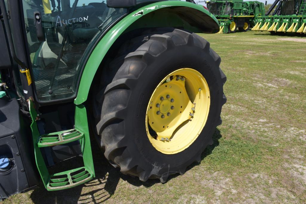 2018 John Deere 5085E MFWD tractor