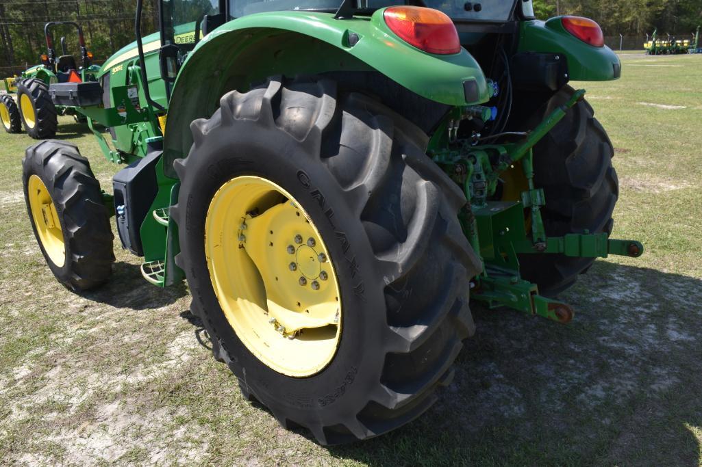 2018 John Deere 5085E MFWD tractor