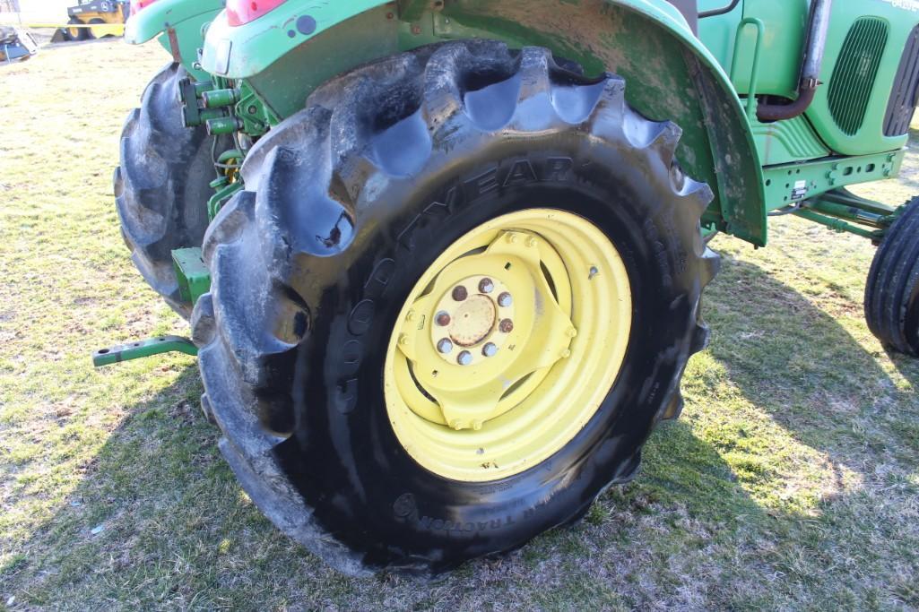 2005 John Deere 6420 2WD tractor