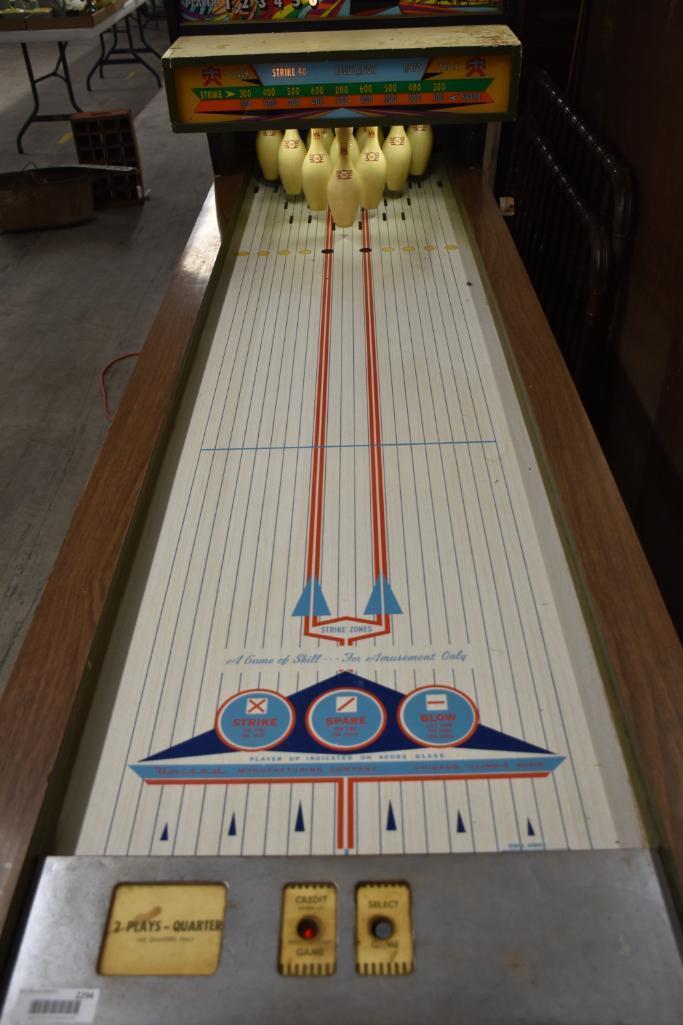 Cimarron Shuffle Alley made by Williams 1971 (needs work but does light up