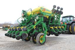 2016 John Deere 1795 CCS 12/24 planter