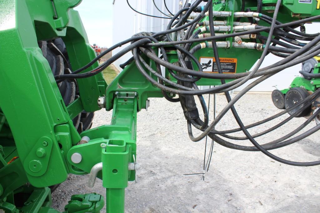 2016 John Deere 1795 CCS 12/24 planter