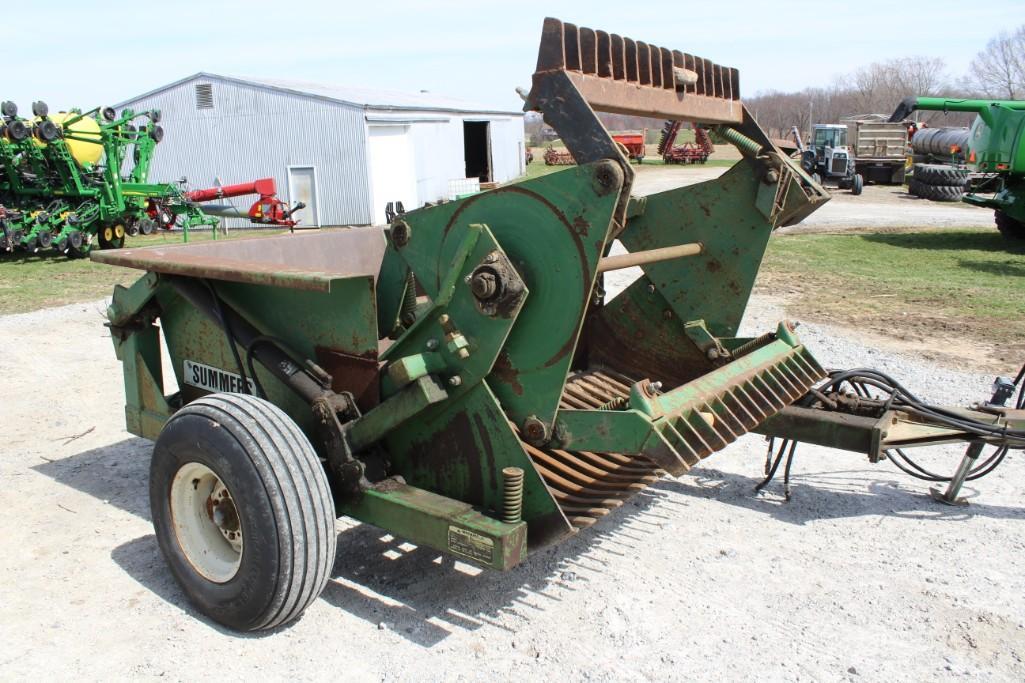 Summers pull-type rock picker