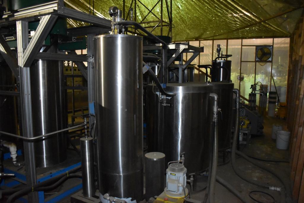 SCFE-300L Supercritical CO2 extraction machine