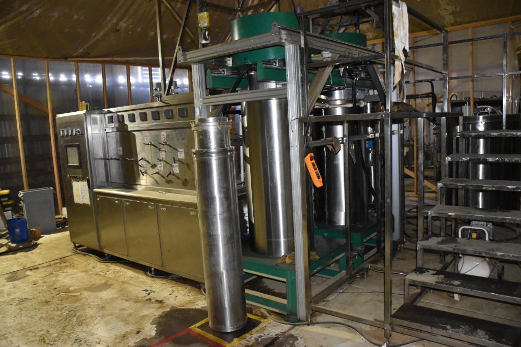 SCFE-300L Supercritical CO2 extraction machine