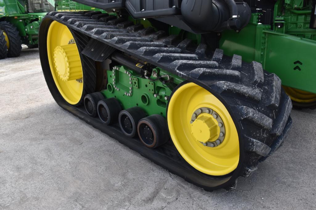 2012 John Deere 9560RT track tractor