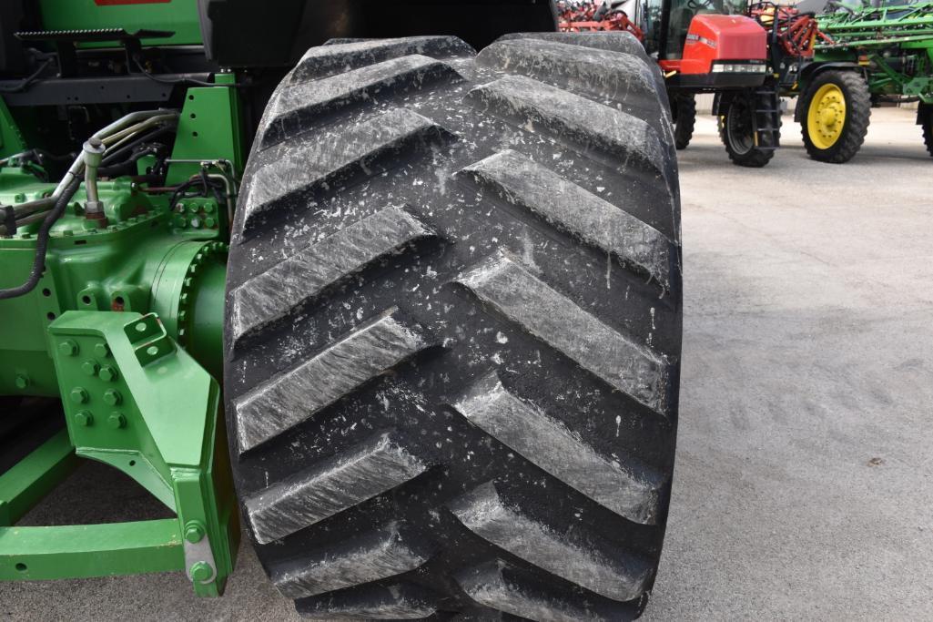 2012 John Deere 9560RT track tractor