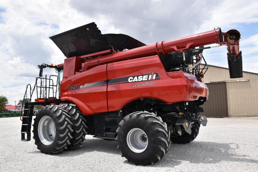 2015 Case-IH 8240 2wd combine