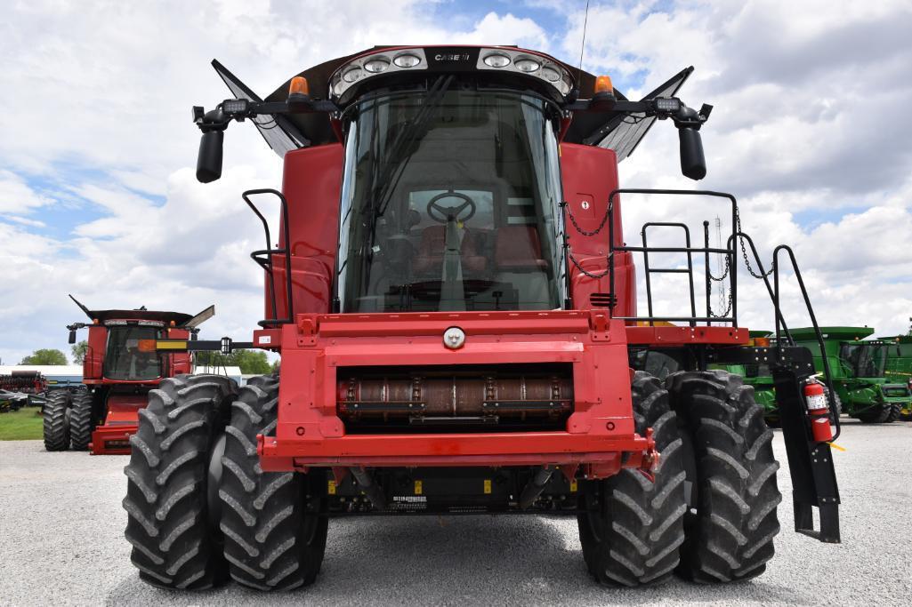 2015 Case-IH 8240 2wd combine