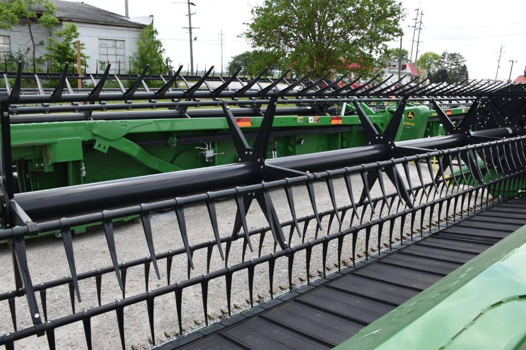 2020 John Deere 740FD 40' HydraFlex draper head