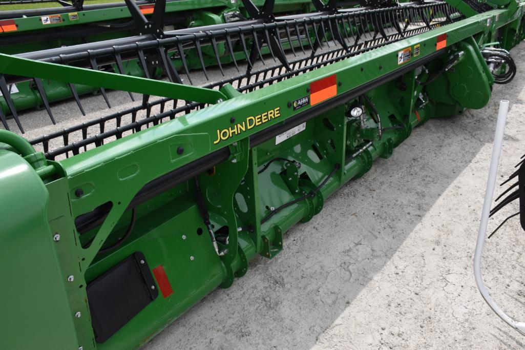 2020 John Deere 740FD 40' HydraFlex draper head