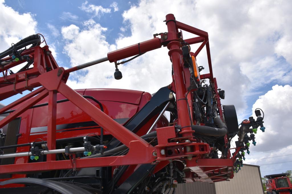 2014 Case-IH 4430 Patriot self-propelled sprayer