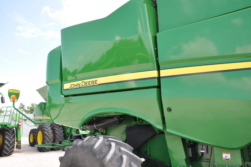 2018 John Deere S780 2wd combine