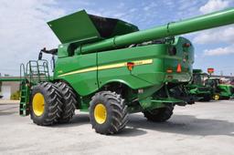 2018 John Deere S780 2wd combine