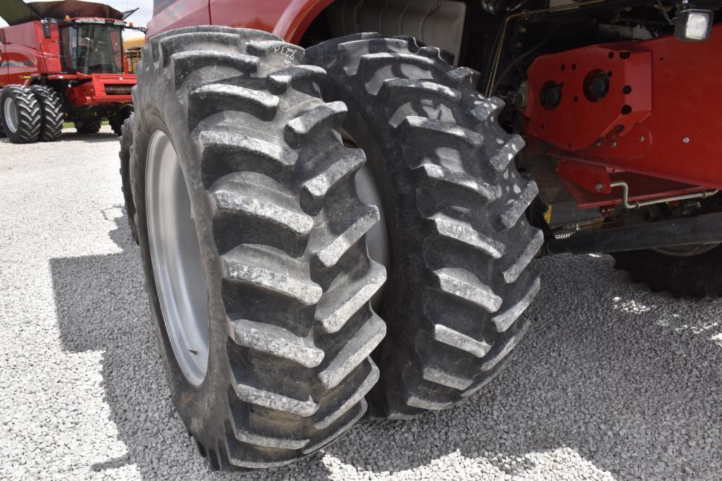 2014 Case-IH 8230 4wd combine