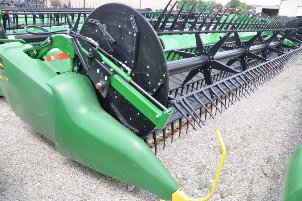 2020 John Deere 740FD 40' HydraFlex draper head