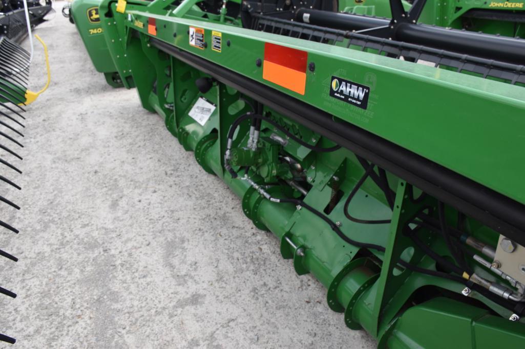 2014 John Deere 640FD 40' HydraFlex draper head